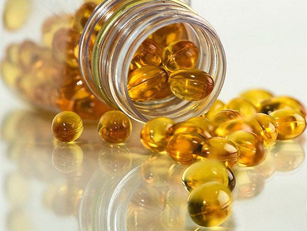 Uống dầu cá omega-3 trước hay sau ăn thì hấp thu tốt hơn?