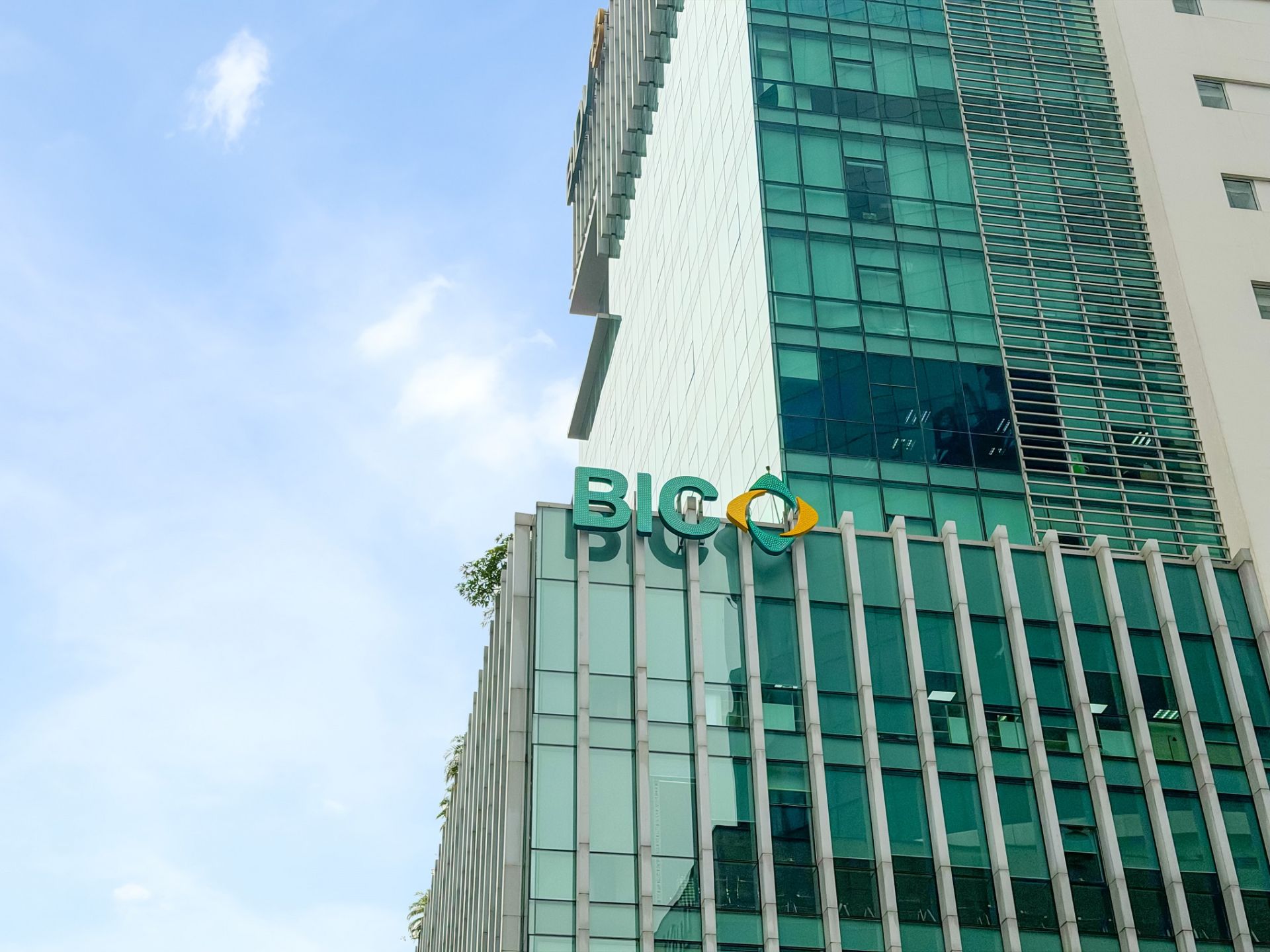 BIC lọt Top 4 công ty bảo hiểm phi nhân thọ uy tín lần thứ hai liên tiếp